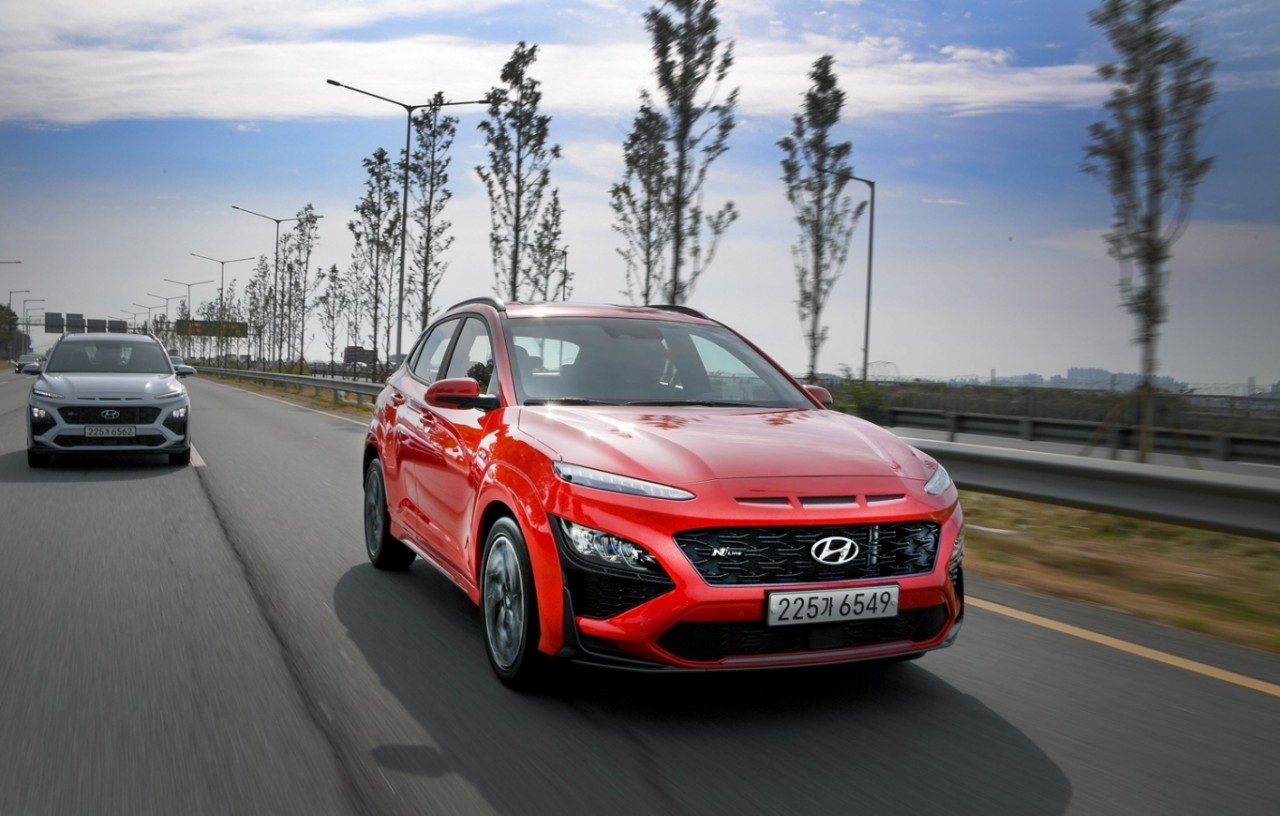 Hyundai Kona phiên bản 2.0L giá hơn 400 triệu tại Hàn Quốc