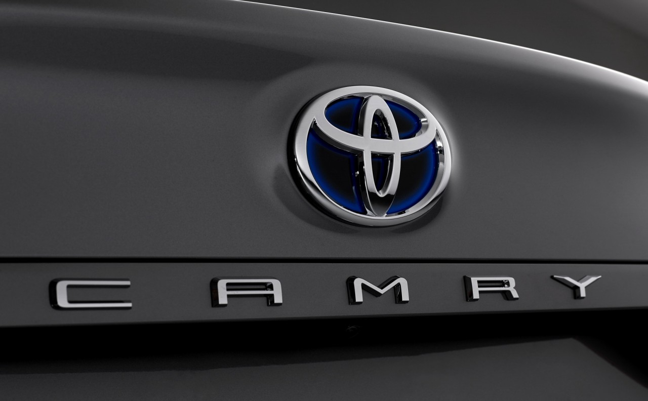 Khám phá Toyota Camry hybrid phiên bản nâng cấp tại châu Âu