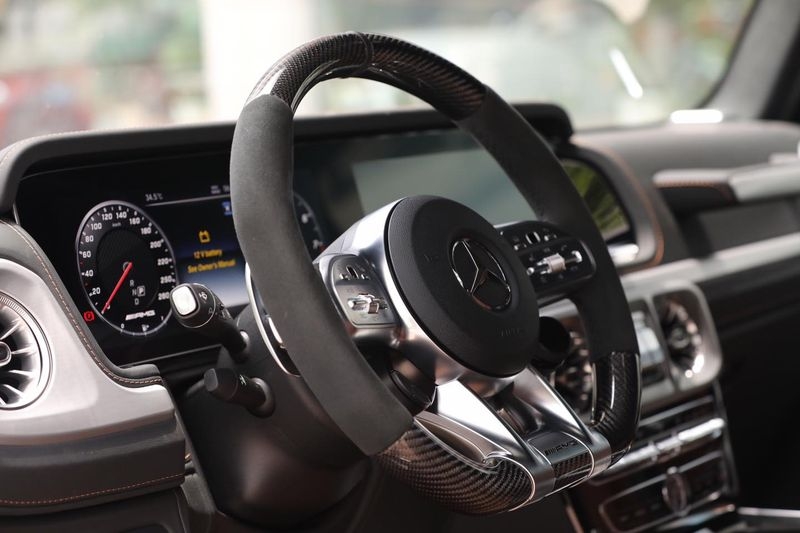 Mercedes-AMG G63 2021 hàng 'độc' về Việt Nam