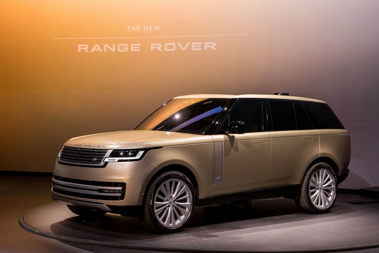 Range Rover mới ra mắt, về Việt Nam giá từ 10,879 tỷ đồng