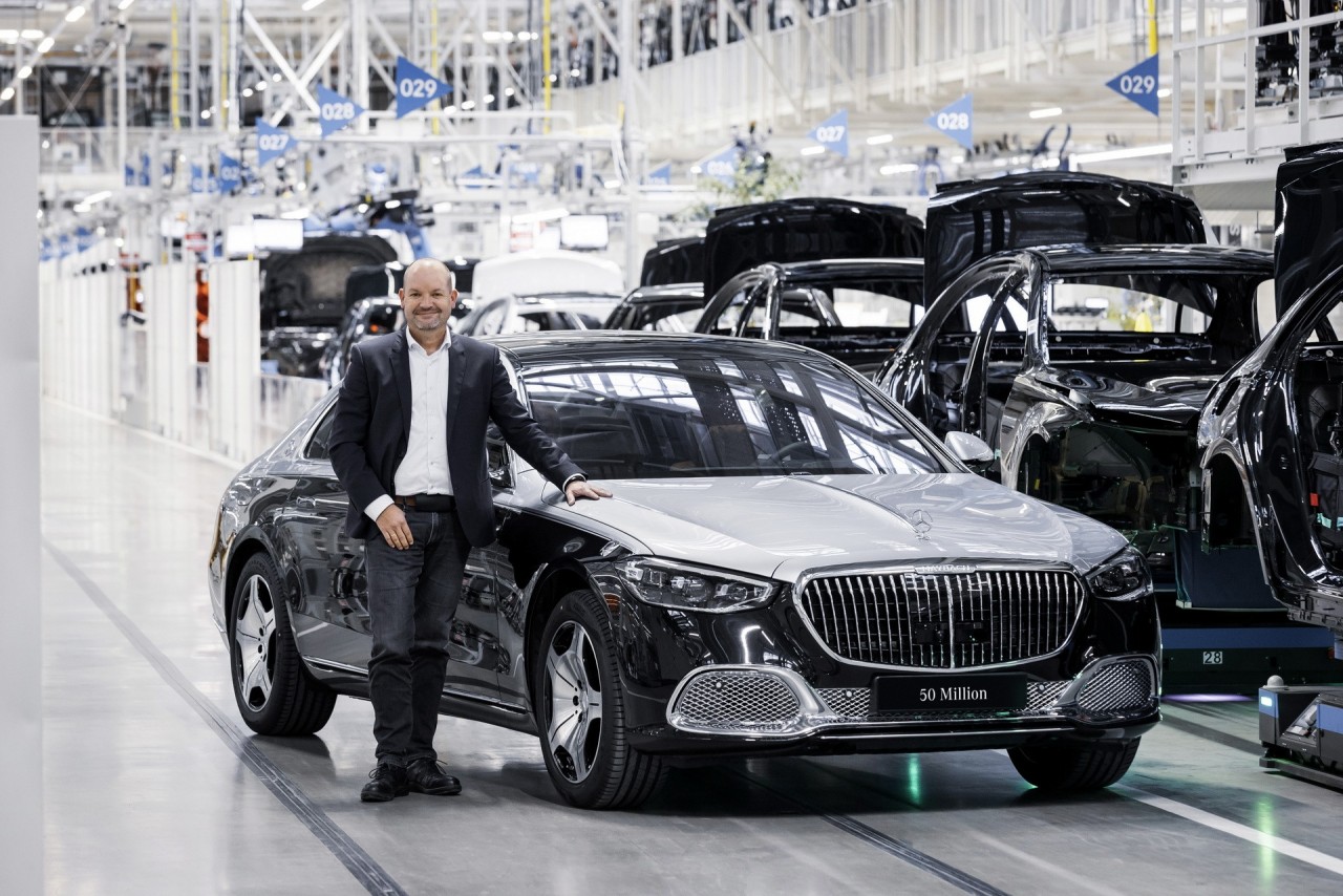 Mercedes-Benz xuất xưởng xe thứ 50 triệu