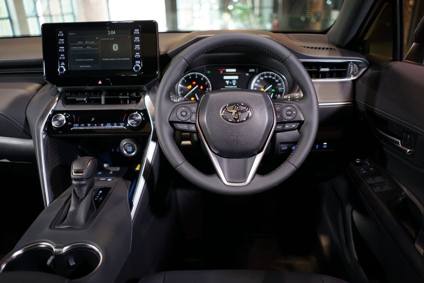 Toyota Venza 2021 có giá 1,4 tỷ đồng tại Malaysia
