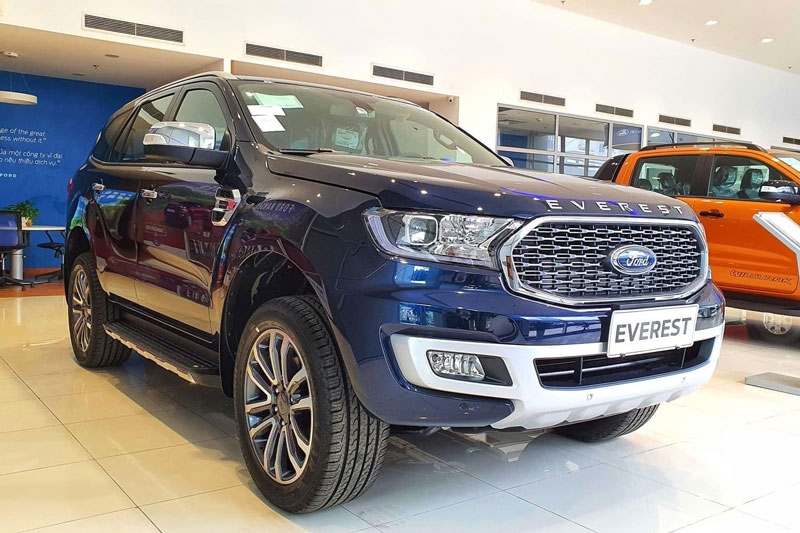 Ford Everest giảm giá hơn 80 triệu tại đại lý