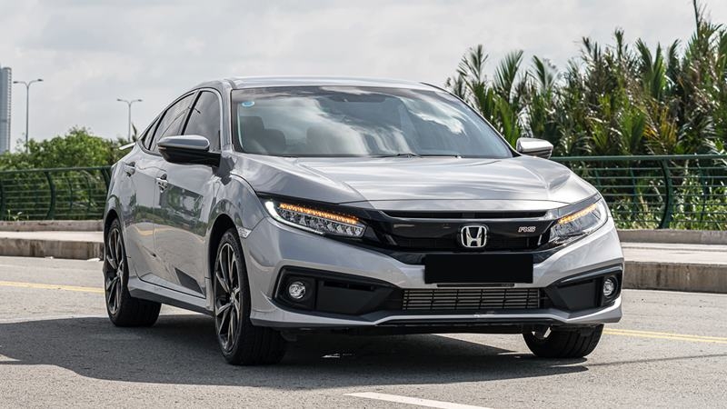 Honda miễn 100% lệ phí cho khách hàng mua xe Honda Civic, Honda HR-V và Honda Brio trong tháng 11