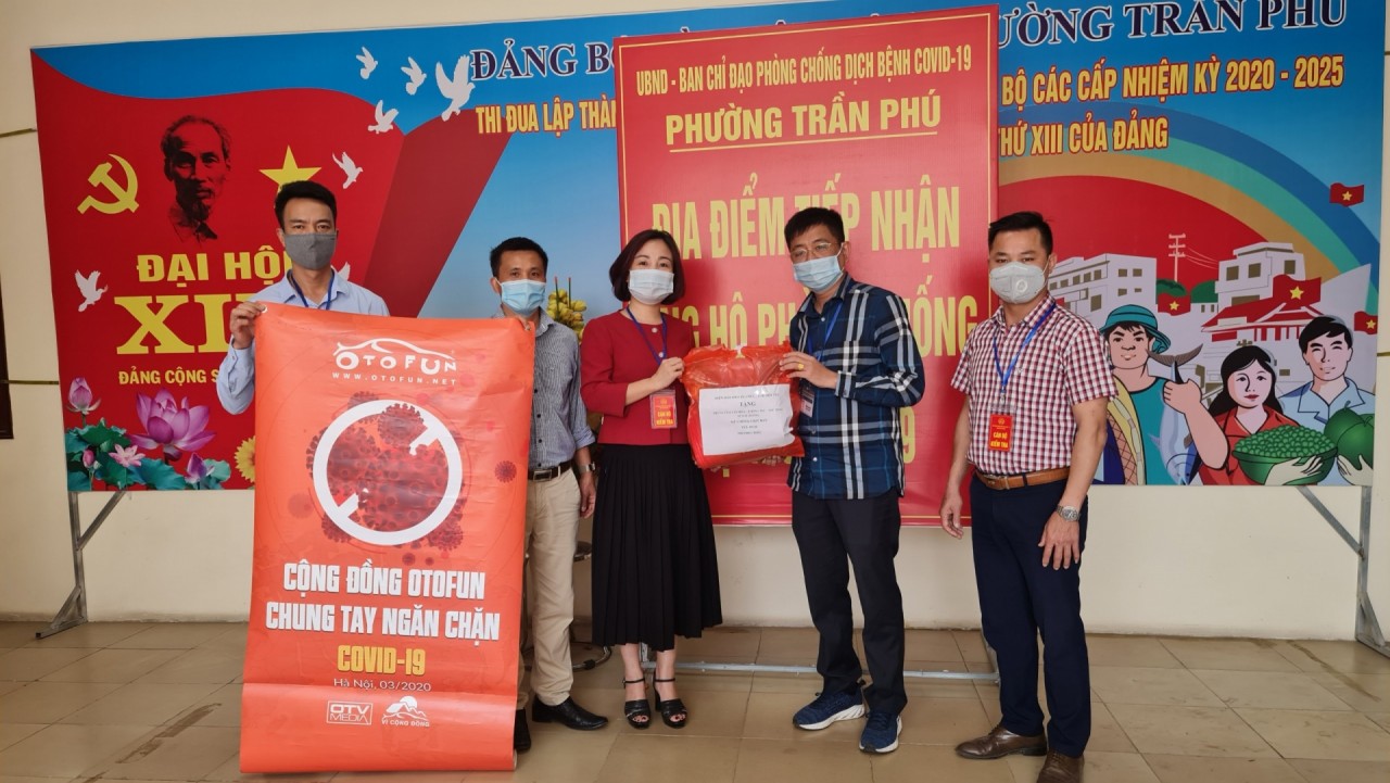 OTOFUN: Chi hội TTH tặng 7.700 kính chống giọt bắn cho cán bộ, chiến sỹ, y bác sỹ Hải Dương